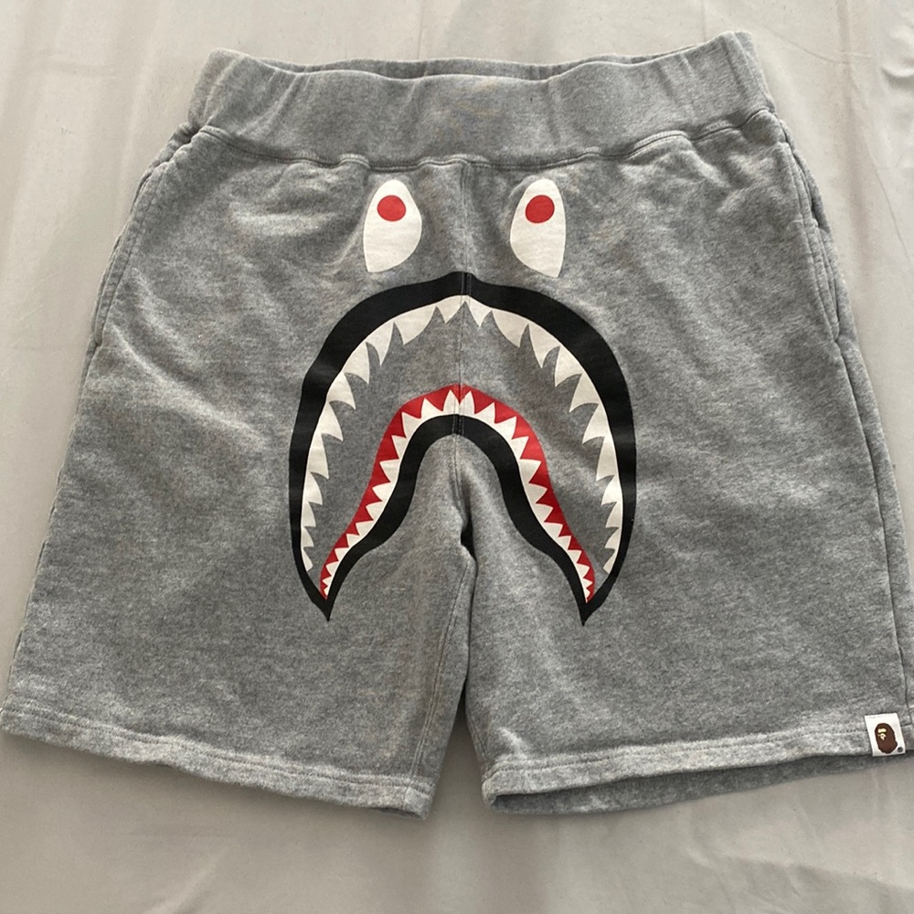 BAPE Shark Shorts grey-
